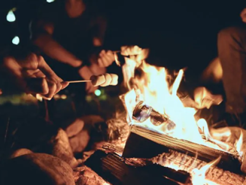 캠프파이어